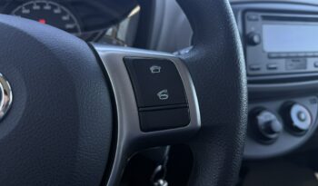 TOYOTA Yaris  | przedni | Manualna | 111 KM | bialy full