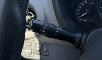 TOYOTA Yaris  | przedni | Manualna | 111 KM | bialy full