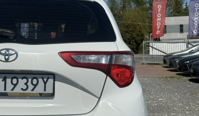 TOYOTA Yaris  | przedni | Manualna | 111 KM | bialy full