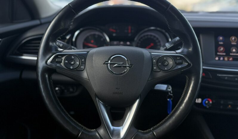 OPEL Insignia  | przedni | Automatyczna | 170 KM | Czarny full
