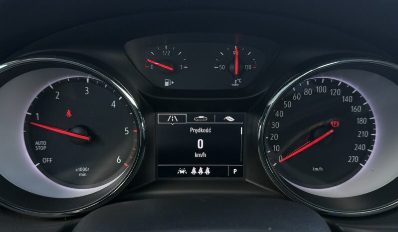 OPEL Insignia  | przedni | Automatyczna | 170 KM | Czarny full