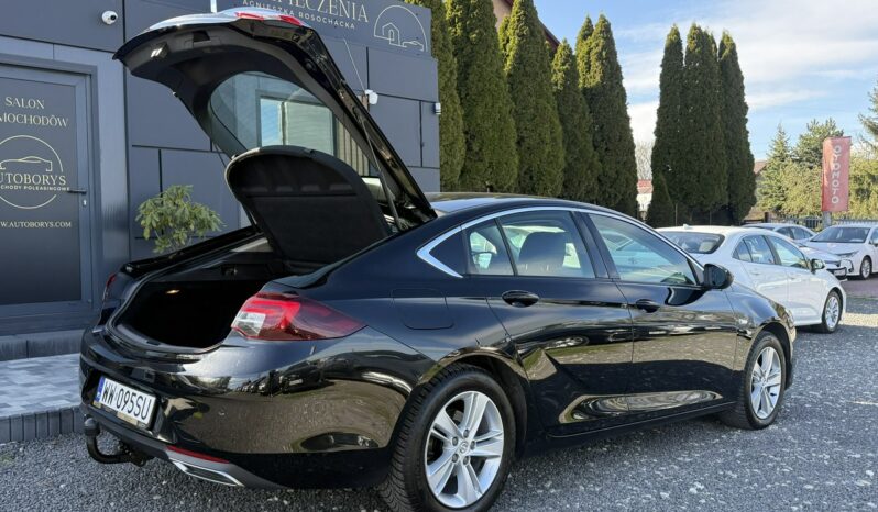 OPEL Insignia  | przedni | Automatyczna | 170 KM | Czarny full