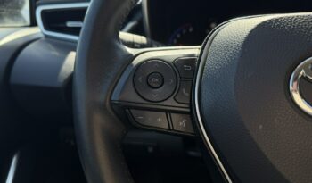 TOYOTA Corolla  | przedni | Automatyczna | 125 KM | Srebrny full