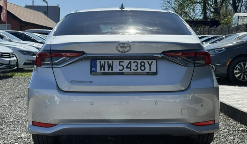 TOYOTA Corolla  | przedni | Automatyczna | 125 KM | Srebrny full