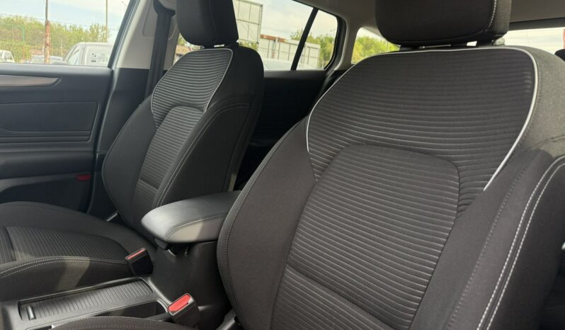 FORD Focus  | przedni | Manualna | 125 KM | Srebrny full