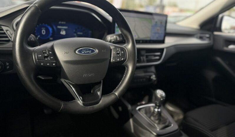 FORD Focus  | przedni | Manualna | 125 KM | Srebrny full