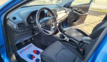 HYUNDAI I30  | przedni | Manualna | 120 KM | niebieski jasny full
