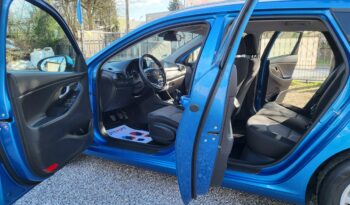 HYUNDAI I30  | przedni | Manualna | 120 KM | niebieski jasny full