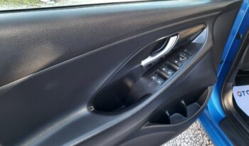 HYUNDAI I30  | przedni | Manualna | 120 KM | niebieski jasny full