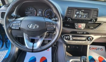 HYUNDAI I30  | przedni | Manualna | 120 KM | niebieski jasny full