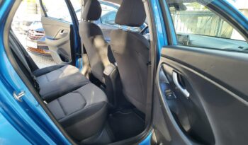 HYUNDAI I30  | przedni | Manualna | 120 KM | niebieski jasny full