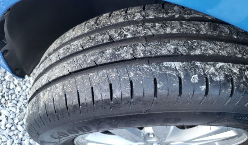 HYUNDAI I30  | przedni | Manualna | 120 KM | niebieski jasny full