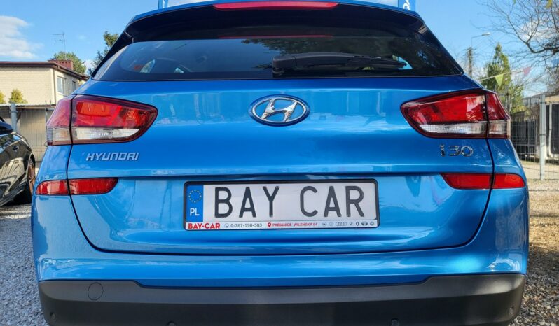 HYUNDAI I30  | przedni | Manualna | 120 KM | niebieski jasny full