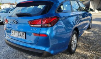 HYUNDAI I30  | przedni | Manualna | 120 KM | niebieski jasny full