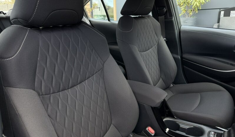 TOYOTA Corolla  | przedni | Manualna | 125 KM | Brązowy full