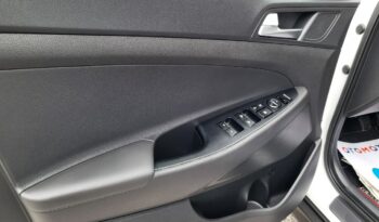 HYUNDAI Tucson  | przedni | Manualna | 136 KM | bialy full
