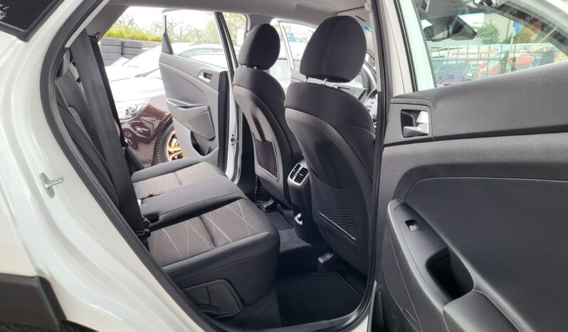 HYUNDAI Tucson  | przedni | Manualna | 136 KM | bialy full