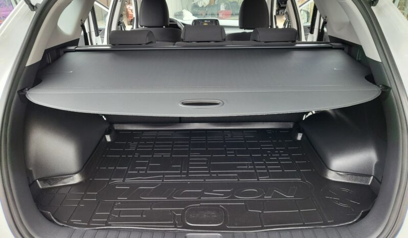 HYUNDAI Tucson  | przedni | Manualna | 136 KM | bialy full