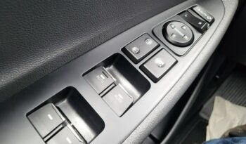 HYUNDAI Tucson  | przedni | Manualna | 136 KM | bialy full