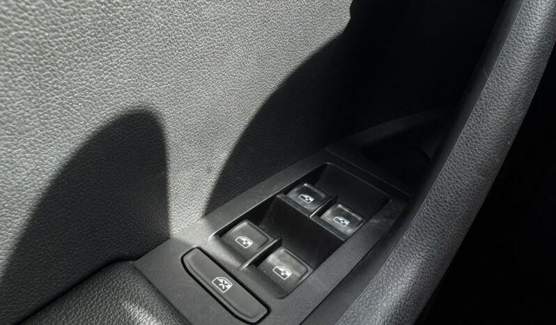 SKODA Octavia  | przedni | Manualna | 115 KM | bialy full