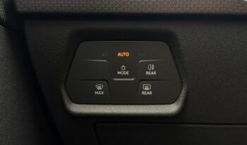 SEAT Leon  | przedni | automatyczna_dwusprzeglowa | 110 KM | bialy full