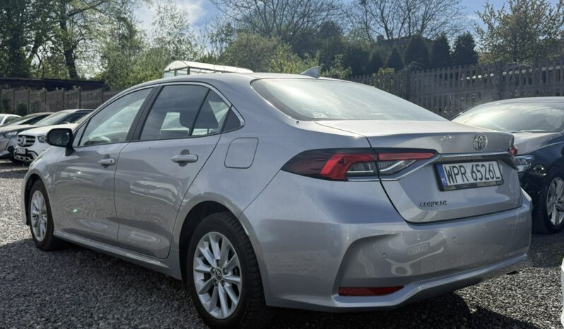 TOYOTA Corolla  | przedni | Manualna | 125 KM | Srebrny full