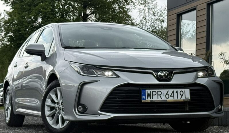 TOYOTA Corolla  | przedni | Manualna | 125 KM | Srebrny full
