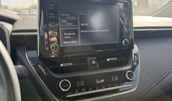 TOYOTA Corolla  | przedni | Manualna | 125 KM | Srebrny full