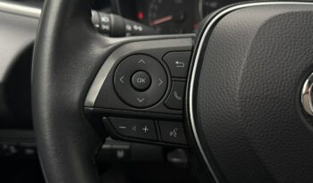 TOYOTA Corolla  | przedni | Manualna | 125 KM | Srebrny full