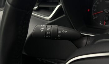 TOYOTA Corolla  | przedni | Manualna | 125 KM | Srebrny full
