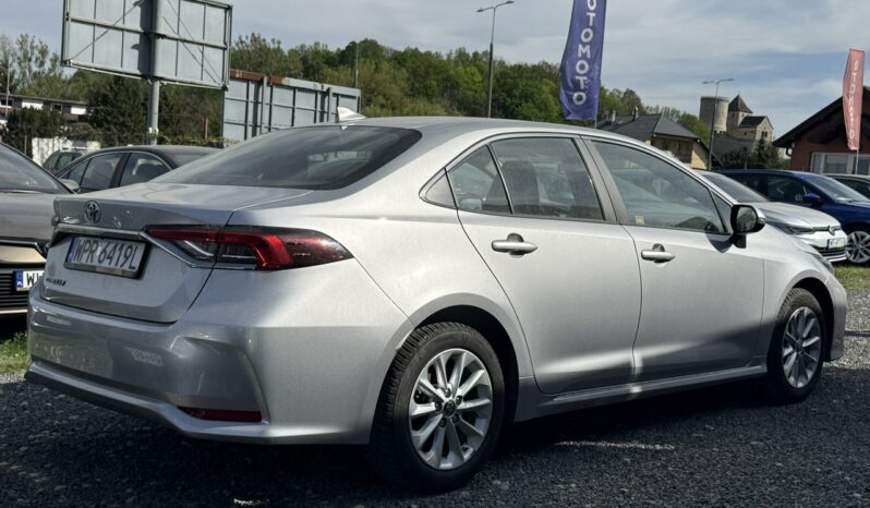 TOYOTA Corolla  | przedni | Manualna | 125 KM | Srebrny full