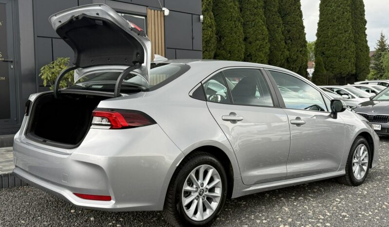 TOYOTA Corolla  | przedni | Manualna | 125 KM | Srebrny full