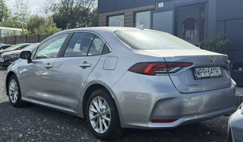 TOYOTA Corolla  | przedni | Manualna | 125 KM | Srebrny full