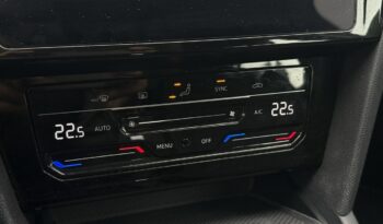 VOLKSWAGEN Passat  | FWD (przód) | Automatyczna D/S | 150 KM | Srebrny full