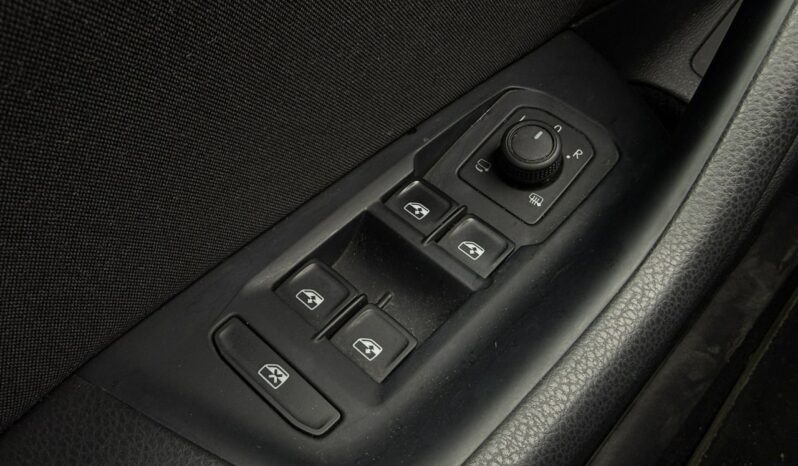 VOLKSWAGEN Passat  | FWD (przód) | Automatyczna D/S | 150 KM | Srebrny full