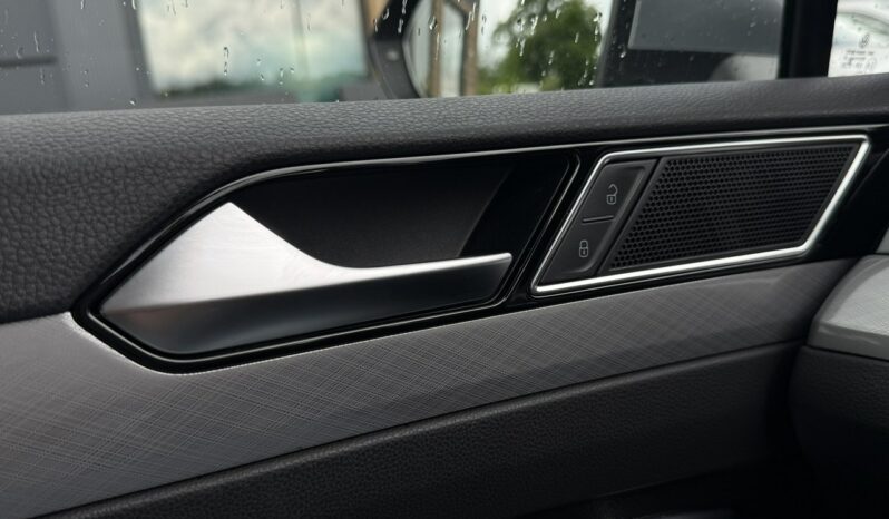 VOLKSWAGEN Passat  | FWD (przód) | Automatyczna D/S | 150 KM | Srebrny full
