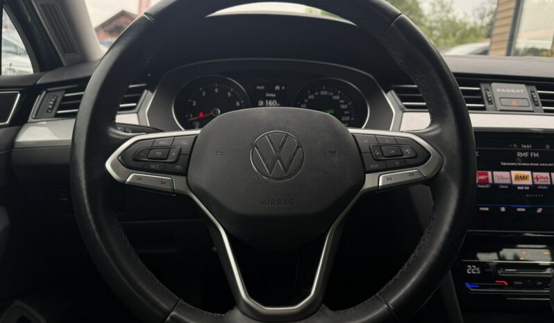 VOLKSWAGEN Passat  | FWD (przód) | Automatyczna D/S | 150 KM | Srebrny full
