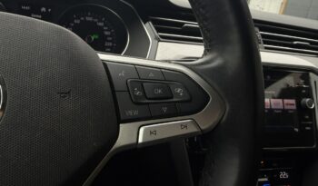 VOLKSWAGEN Passat  | FWD (przód) | Automatyczna D/S | 150 KM | Srebrny full