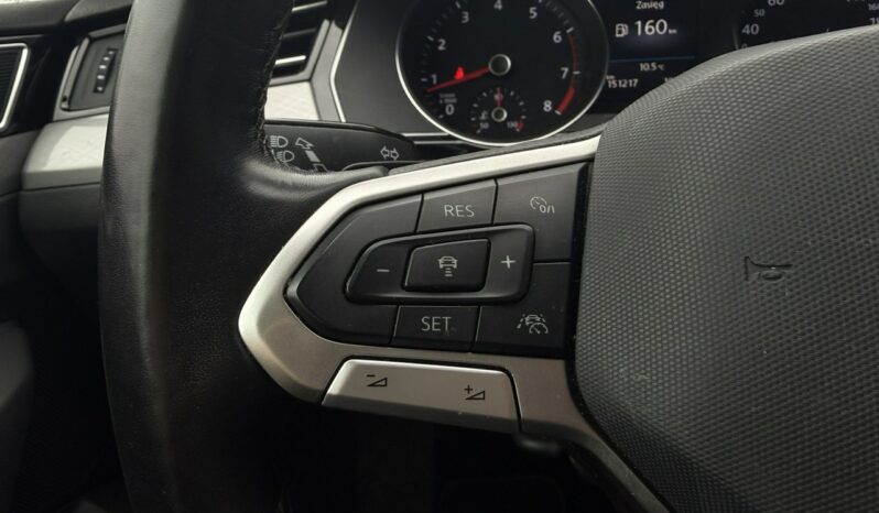 VOLKSWAGEN Passat  | FWD (przód) | Automatyczna D/S | 150 KM | Srebrny full