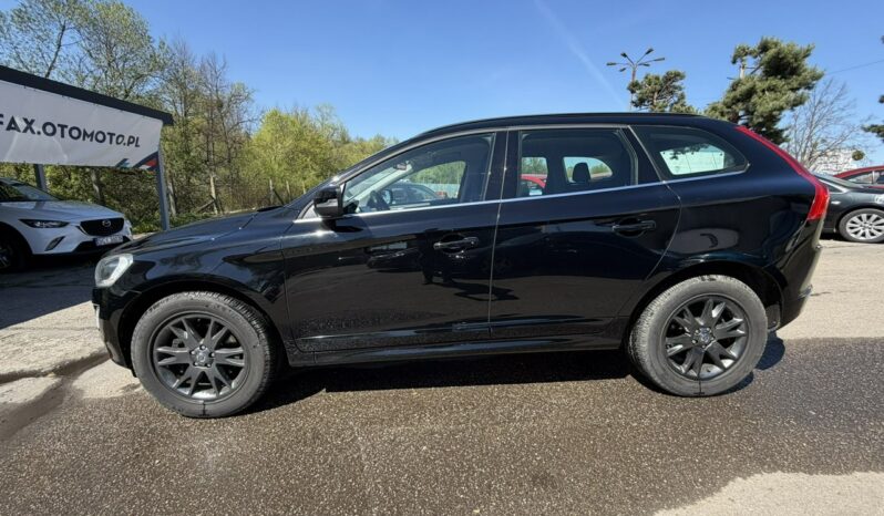 VOLVO XC 60 | 4×4 Automatyczny | Automatyczna | 163 KM | Czarny full