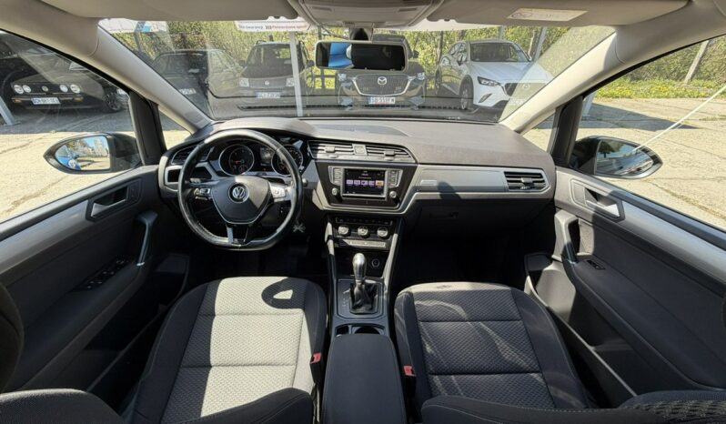 VOLKSWAGEN Touran  | FWD (przód) | Automatyczna Dwusprzeglowa | 150 KM | Czarny full