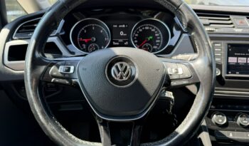 VOLKSWAGEN Touran  | FWD (przód) | Automatyczna Dwusprzeglowa | 150 KM | Czarny full