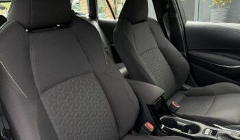 TOYOTA Corolla  | przedni | Automatyczna | 122 KM | Srebrny full