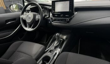 TOYOTA Corolla  | przedni | Automatyczna | 122 KM | Srebrny full