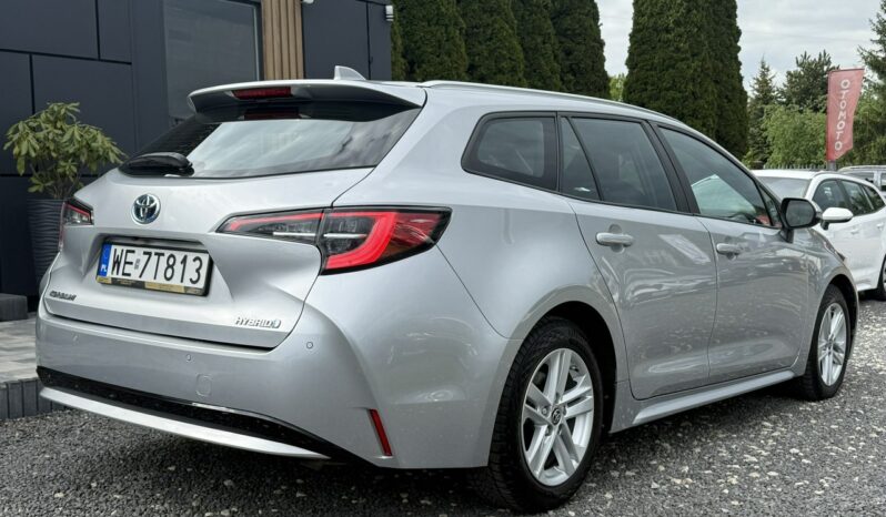 TOYOTA Corolla  | przedni | Automatyczna | 122 KM | Srebrny full