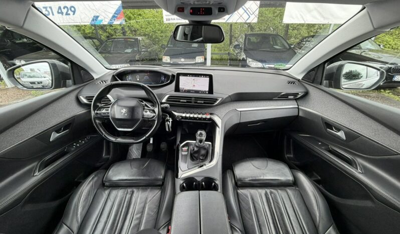 PEUGEOT 5008  | FWD (przód) | Manualna | 130 KM | Szary full