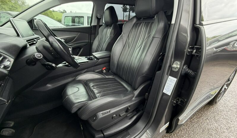 PEUGEOT 5008  | FWD (przód) | Manualna | 130 KM | Szary full