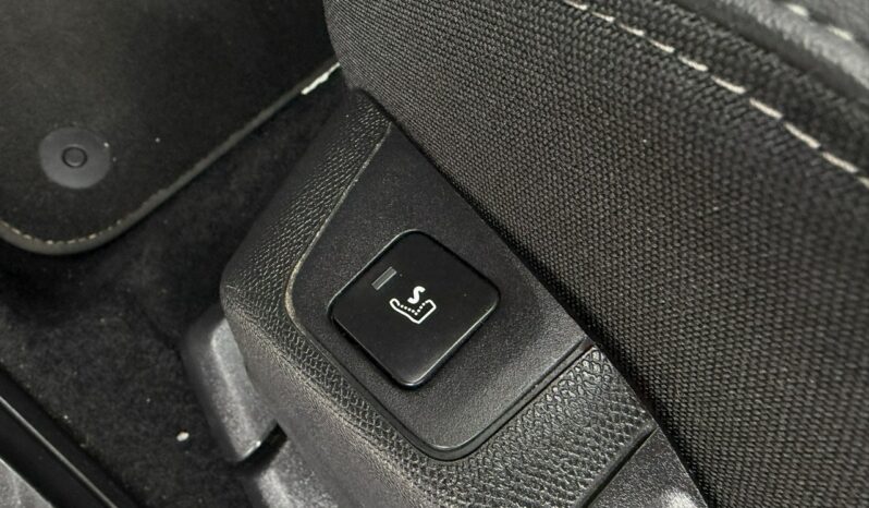 PEUGEOT 5008  | FWD (przód) | Manualna | 130 KM | Szary full