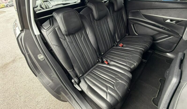 PEUGEOT 5008  | FWD (przód) | Manualna | 130 KM | Szary full