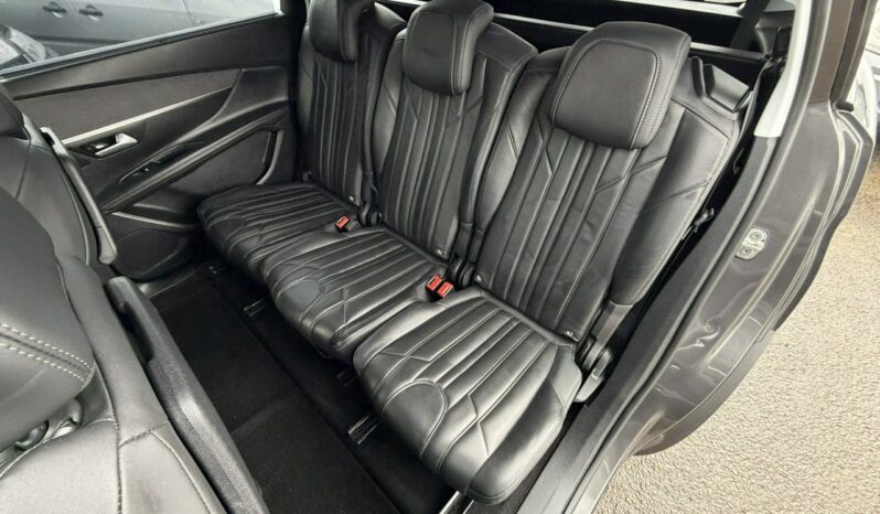 PEUGEOT 5008  | FWD (przód) | Manualna | 130 KM | Szary full